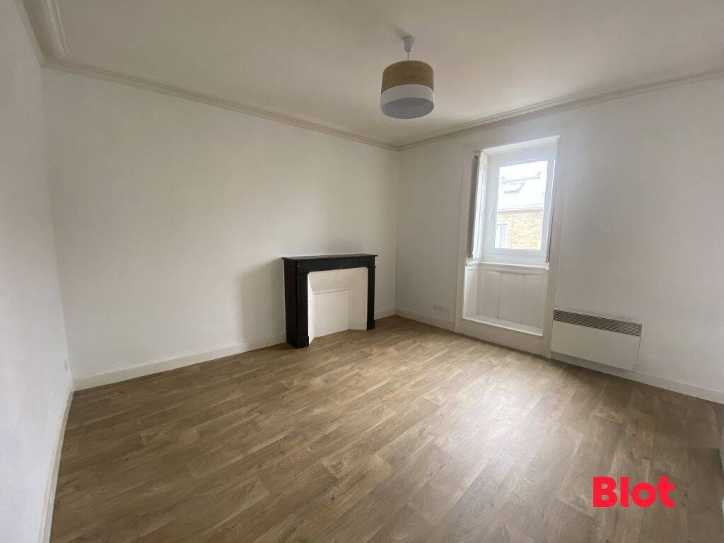 Appartement 1 pièce 23 m² · à Vannes · 22,8 m² · 530 €/mois