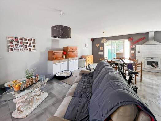 Maison à vendre 214 000 € 5 pièces 3 chambres 89,3 m² Saint-Donat-sur-l'Herbasse 26260