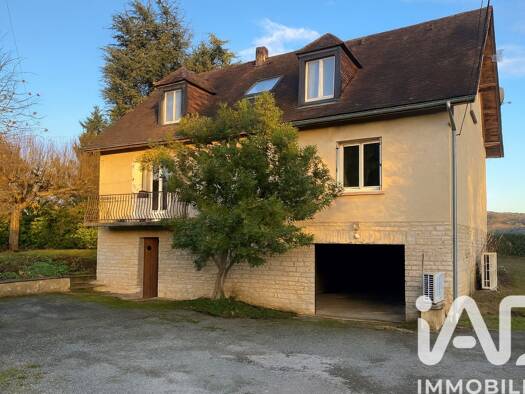 Maison à vendre 208 000 € 7 pièces 5 chambres 125 m² 2 476 m² de terrain La Roque-Gageac 24250
