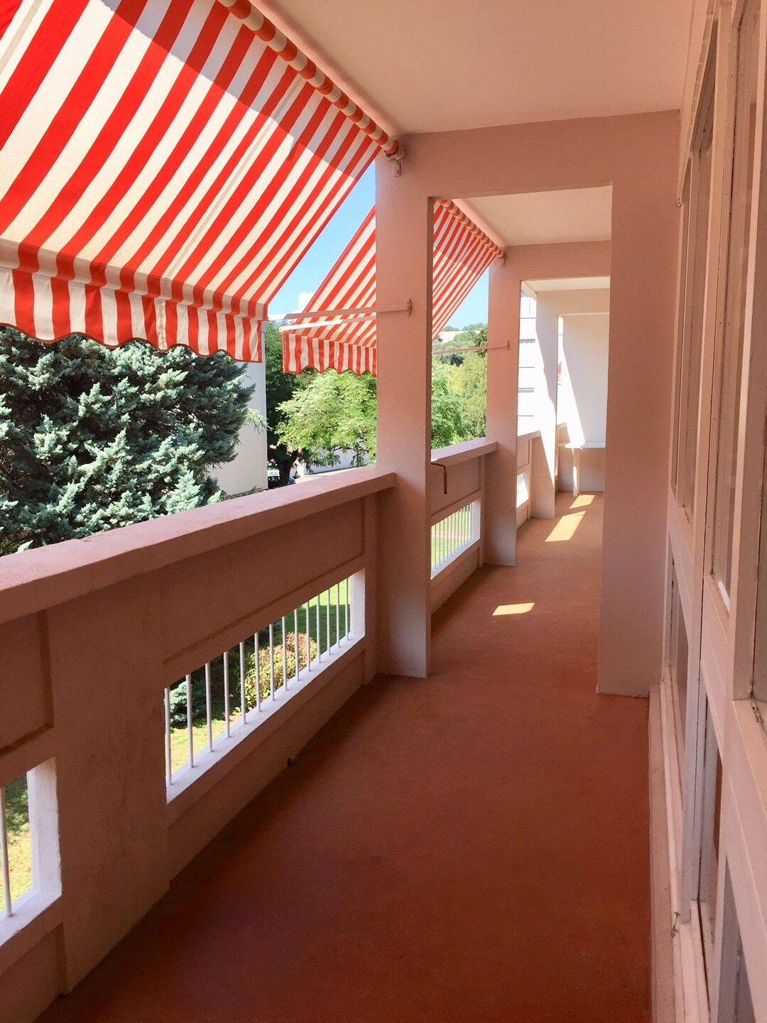 Appartement 5 pièces 110 m² · à Caluire-Et-Cuire · 110 m² · 368 000 €