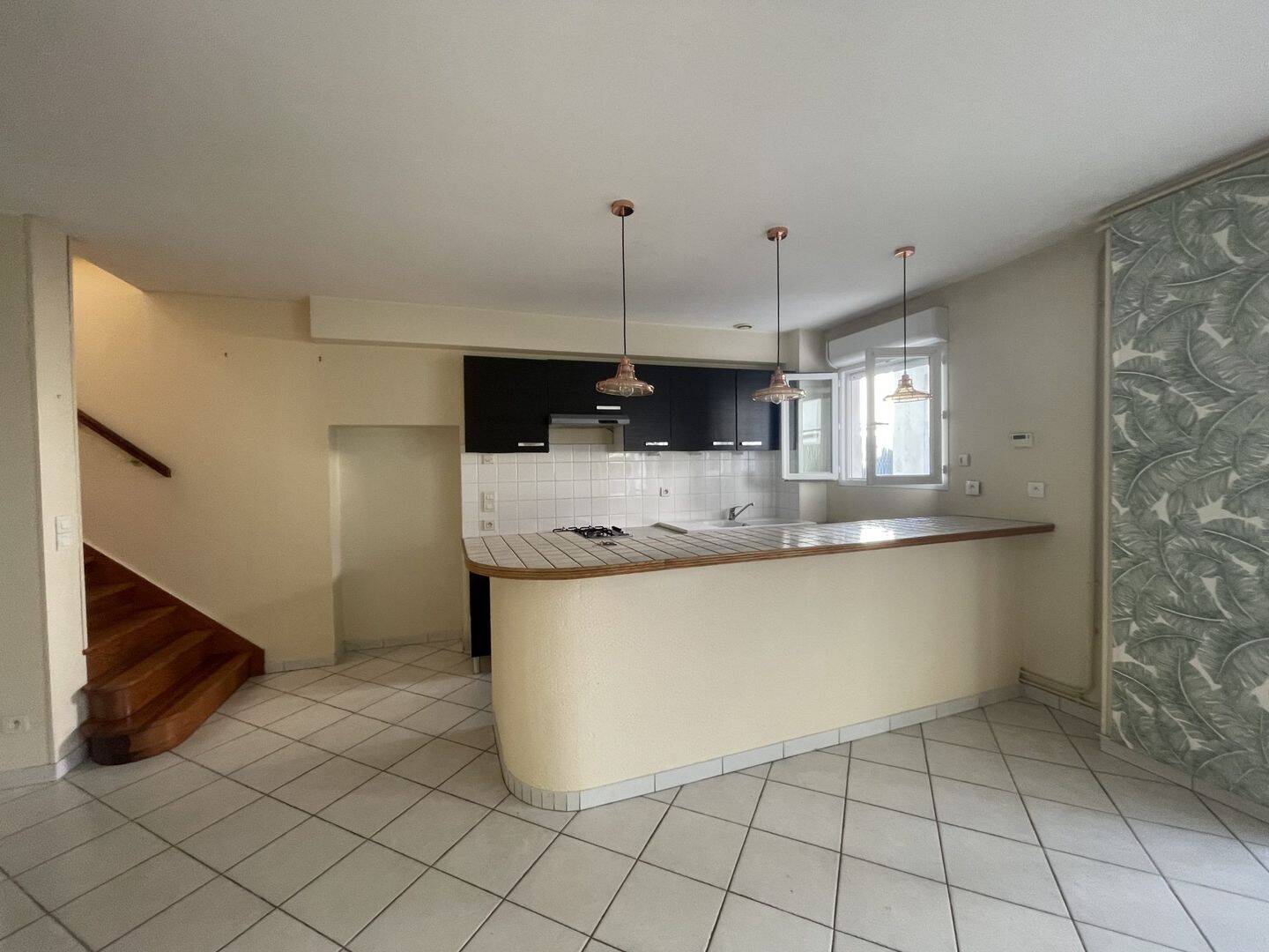 Appartement 3 pièces 90 m² · à Saintes · 90,2 m² · 756 €/mois