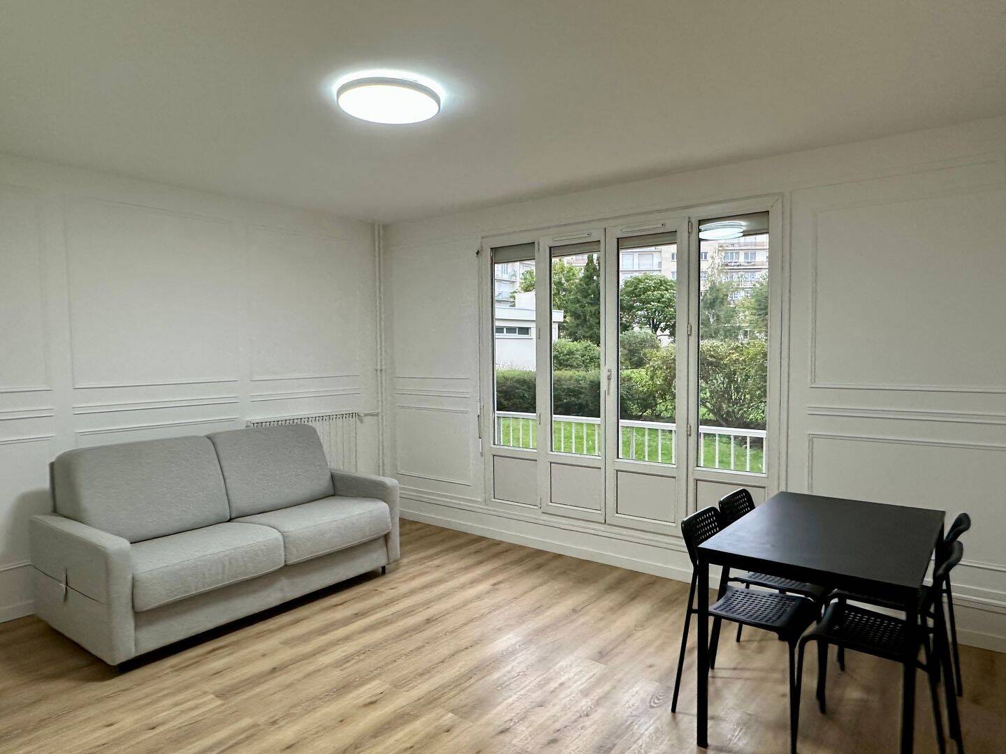 Appartement 2 pièces 51 m² · à Rosny-sous-Bois · 51 m² · 1 230 €