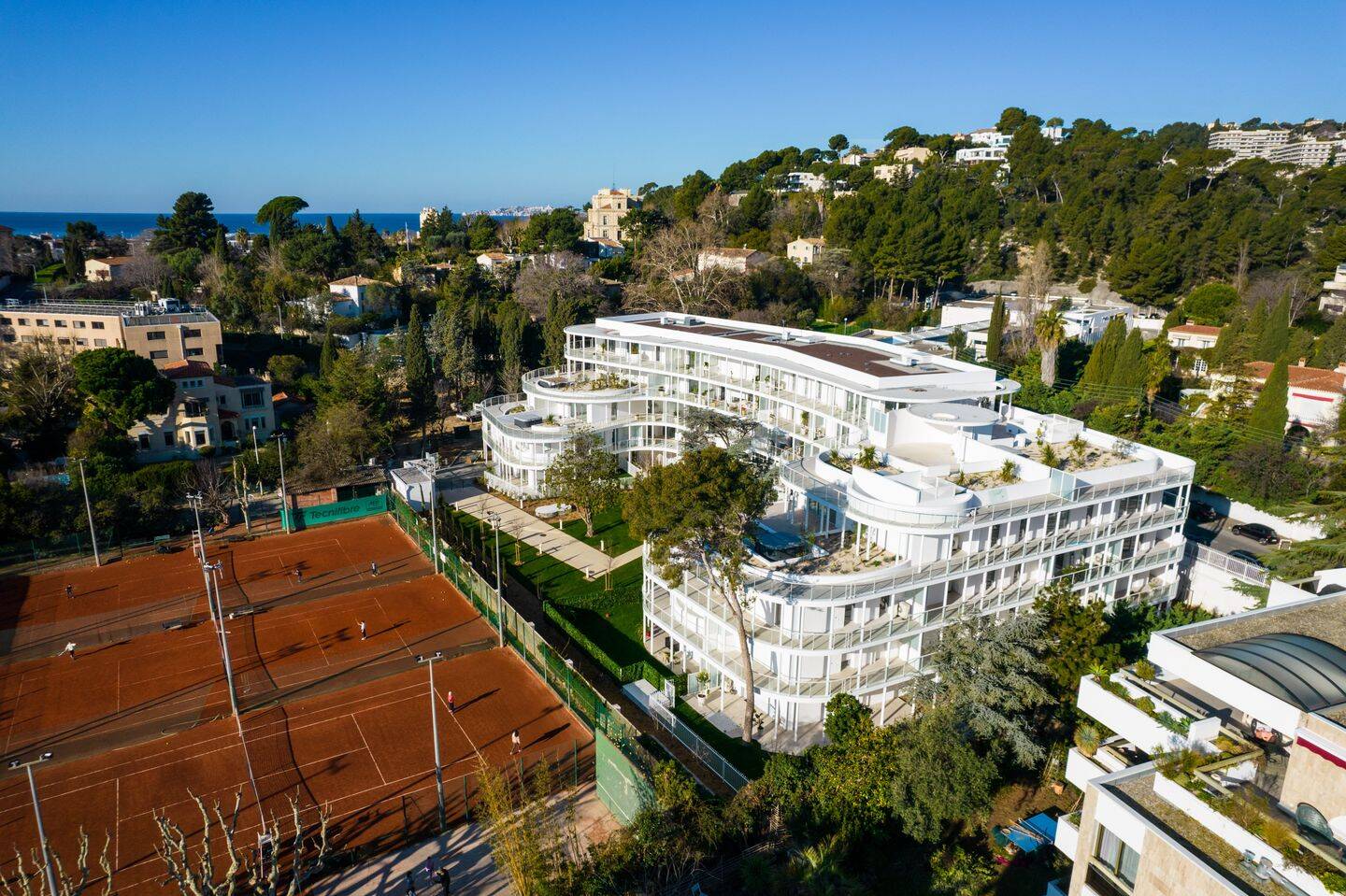 Appartement 4 pièces 144 m² · à Marseille 8ème Arrondissement · 144,1 m² · 1 500 000 €