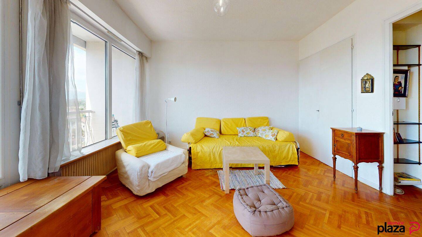 Appartement 1 pièce 25 m² · à Ambilly · 25 m² · 890 €