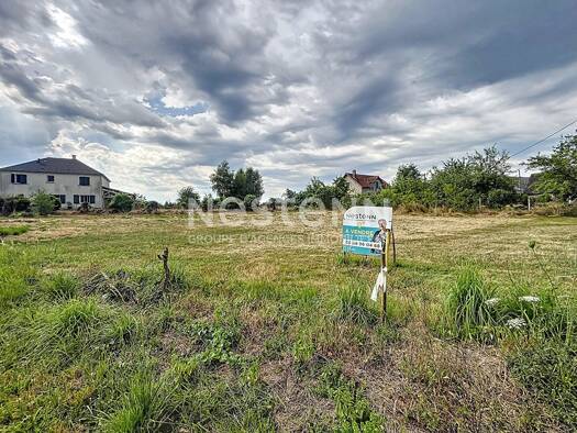 Terrain à vendre 24 000 € 1 890 m² de terrain Chanteix 19330