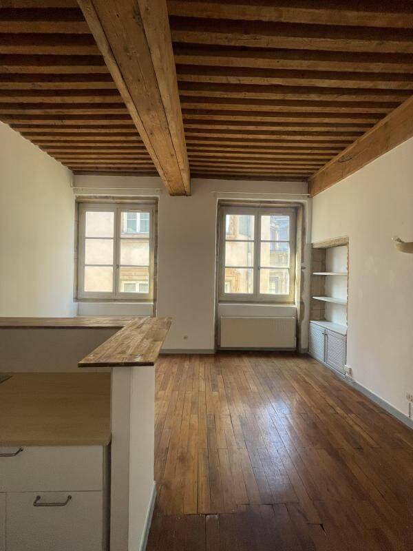 Appartement 2 pièces 47 m² · à Lyon 1er Arrondissement · 47 m² · 870 €