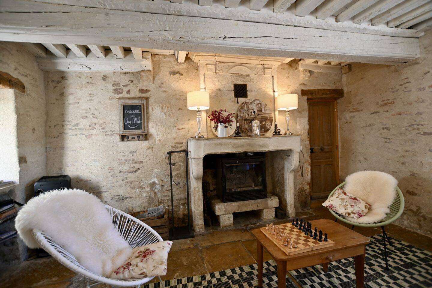 Maison 12 pièces 345 m² · à Noyers · 345 m² · 615 000 €