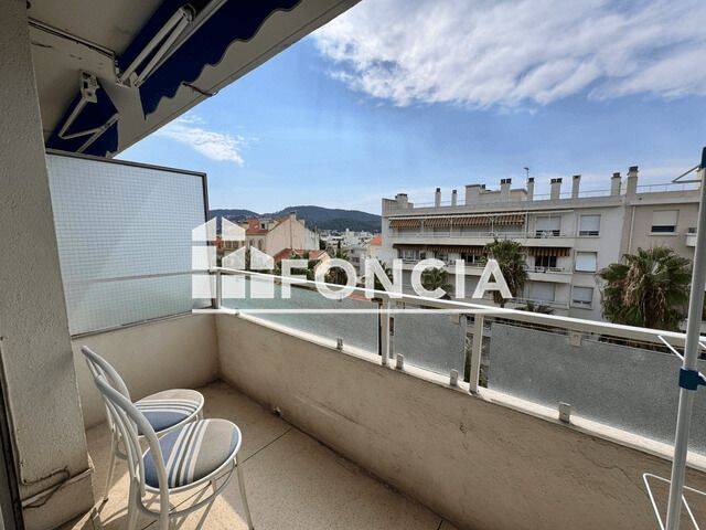 Appartement 1 pièce 24 m² · à Hyères · 23,8 m² · 600 €/mois