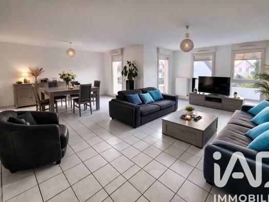 Appartement à vendre 255 000 € 3 pièces 2 chambres 83 m² Étage 1/3 Wolfisheim 67202