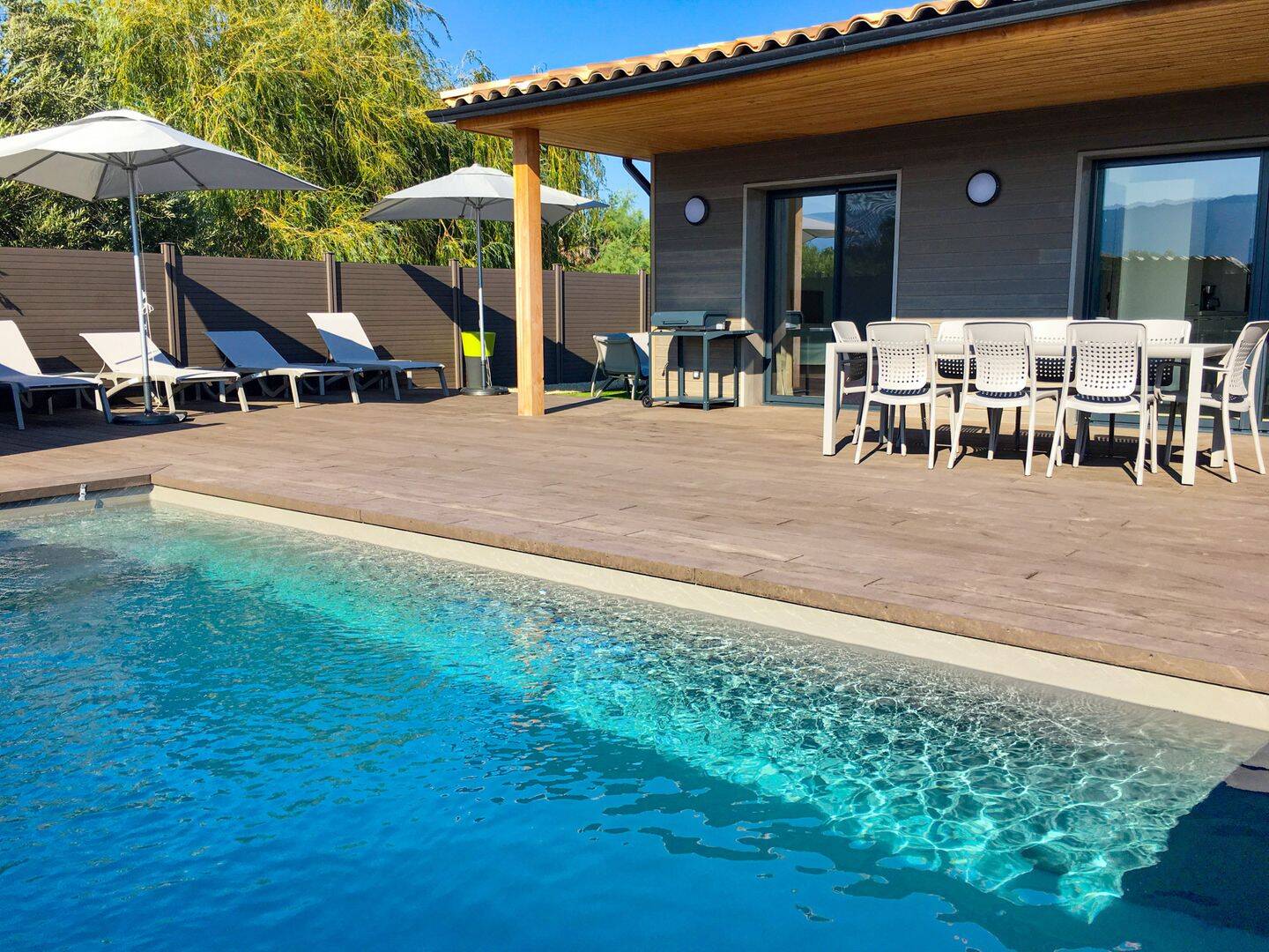 Maison 4 pièces 96 m² · à Lecci · 96 m² · 910 440 €