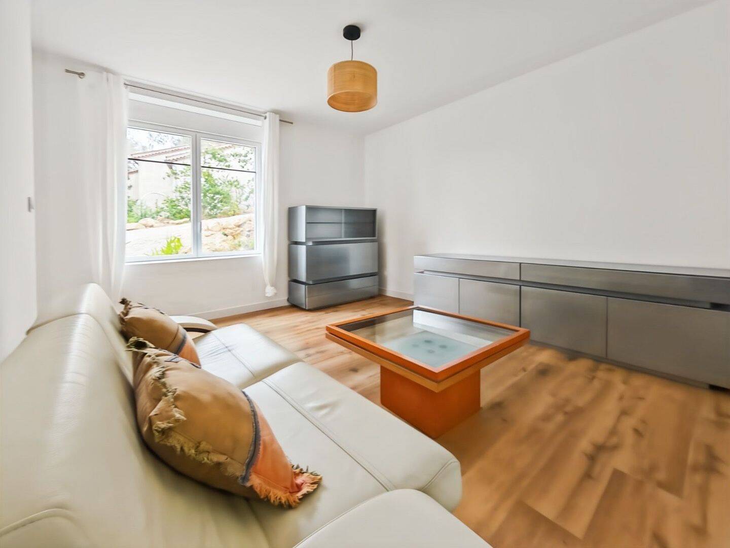 Appartement 4 pièces 90 m² · à Bandol · 90 m² · 2 200 €