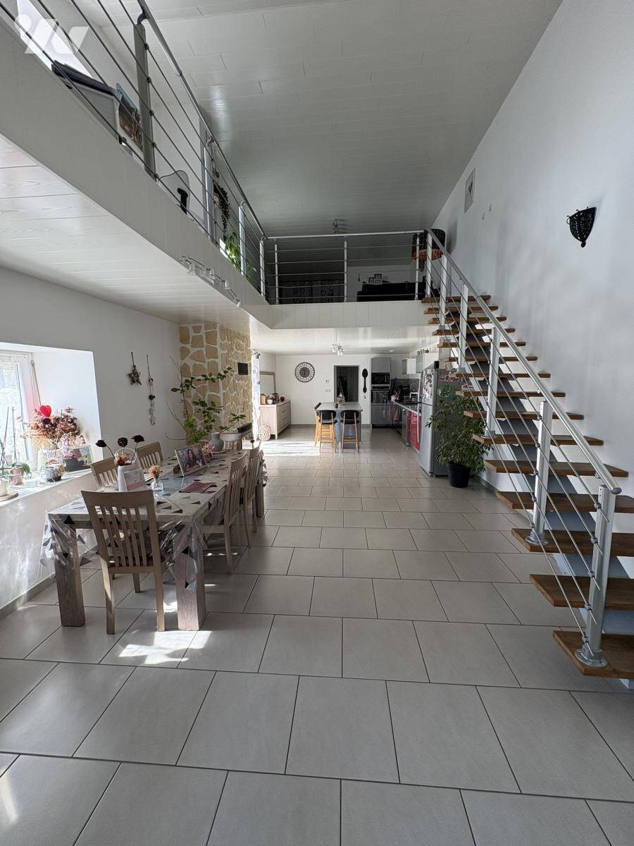 Maison 6 pièces 165 m² · à Beaumotte-Aubertans · 165 m² · 250 000 €