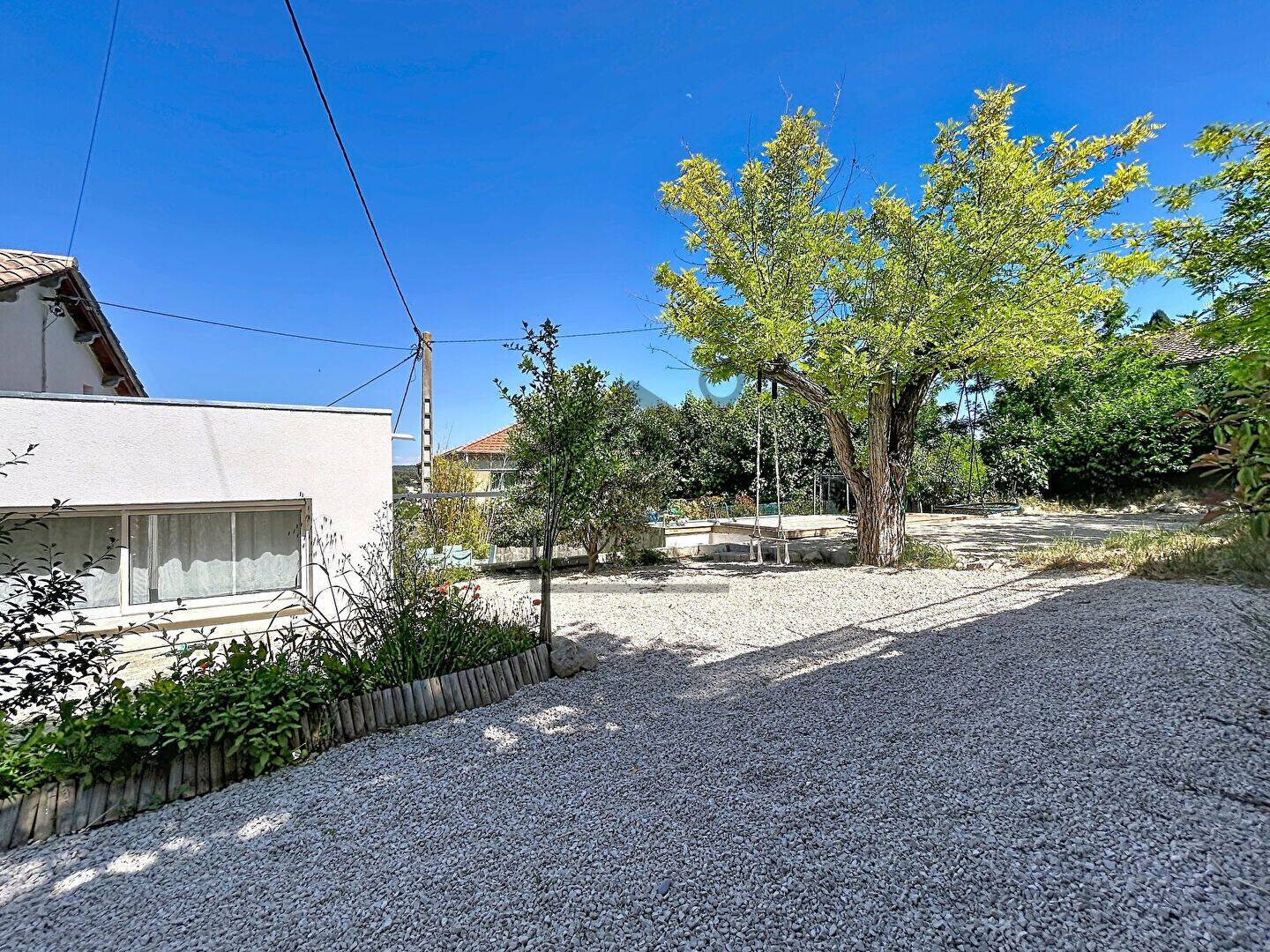 Maison 4 pièces 82 m² · à Velaux · 81,6 m² · 1 650 €/mois