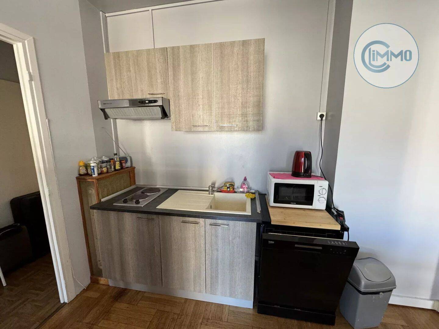 Location étudiante,  Nice, 2 pièces meublé  secteur Magnan — 4