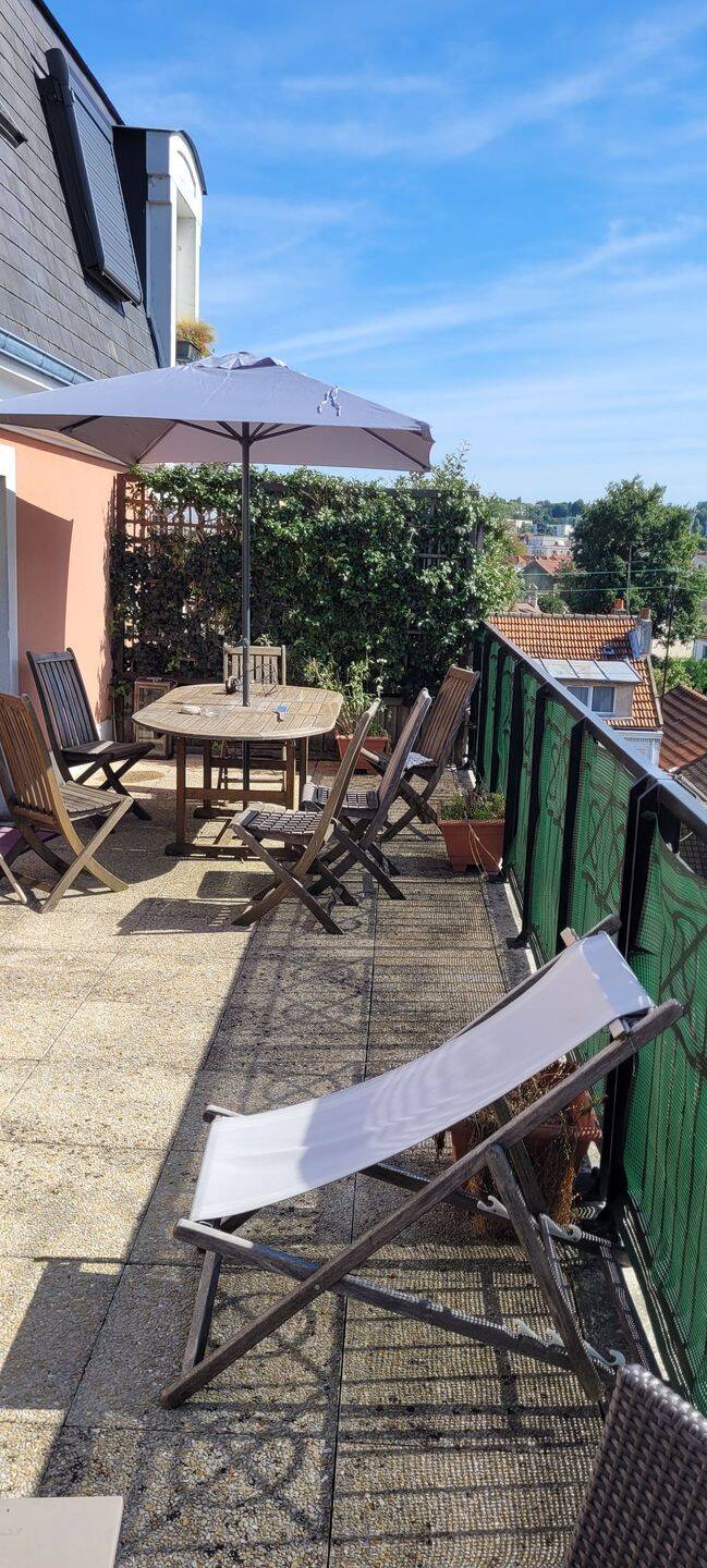 Appartement 5 pièces 100 m² · à Les Pavillons-sous-Bois · 100 m² · 590 €/mois