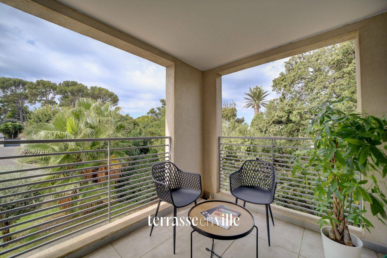 Appartement 4 pièces 127 m² · à Sanary-sur-Mer · 127 m² · 670 000 €
