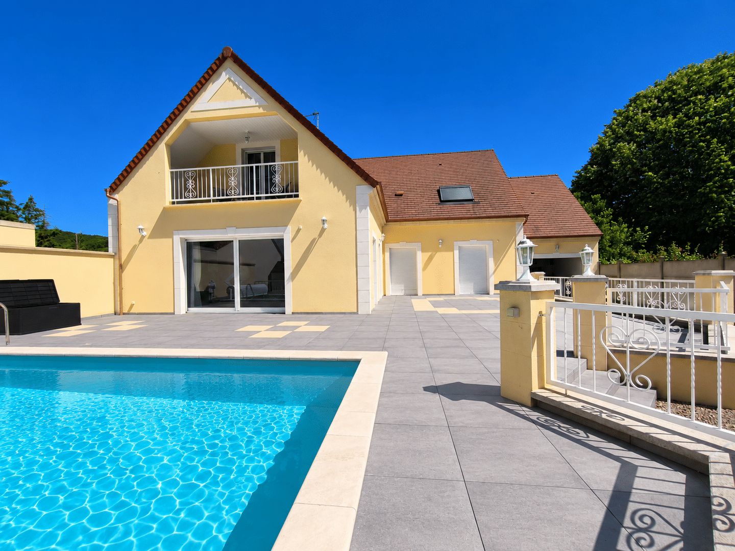 Maison 8 pièces 205 m² · à Sens · 205 m² · 395 000 €
