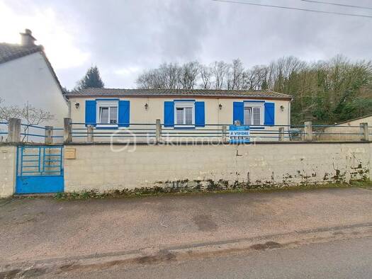 Maison de plain-pied à vendre 125 000 € 4 pièces 2 chambres 79 m² 877 m² de terrain Mareuil-Caubert 80132