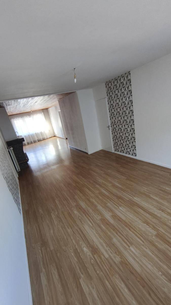 Maison 4 pièces 122 m² · à Auby · 122 m² · 840 €/mois