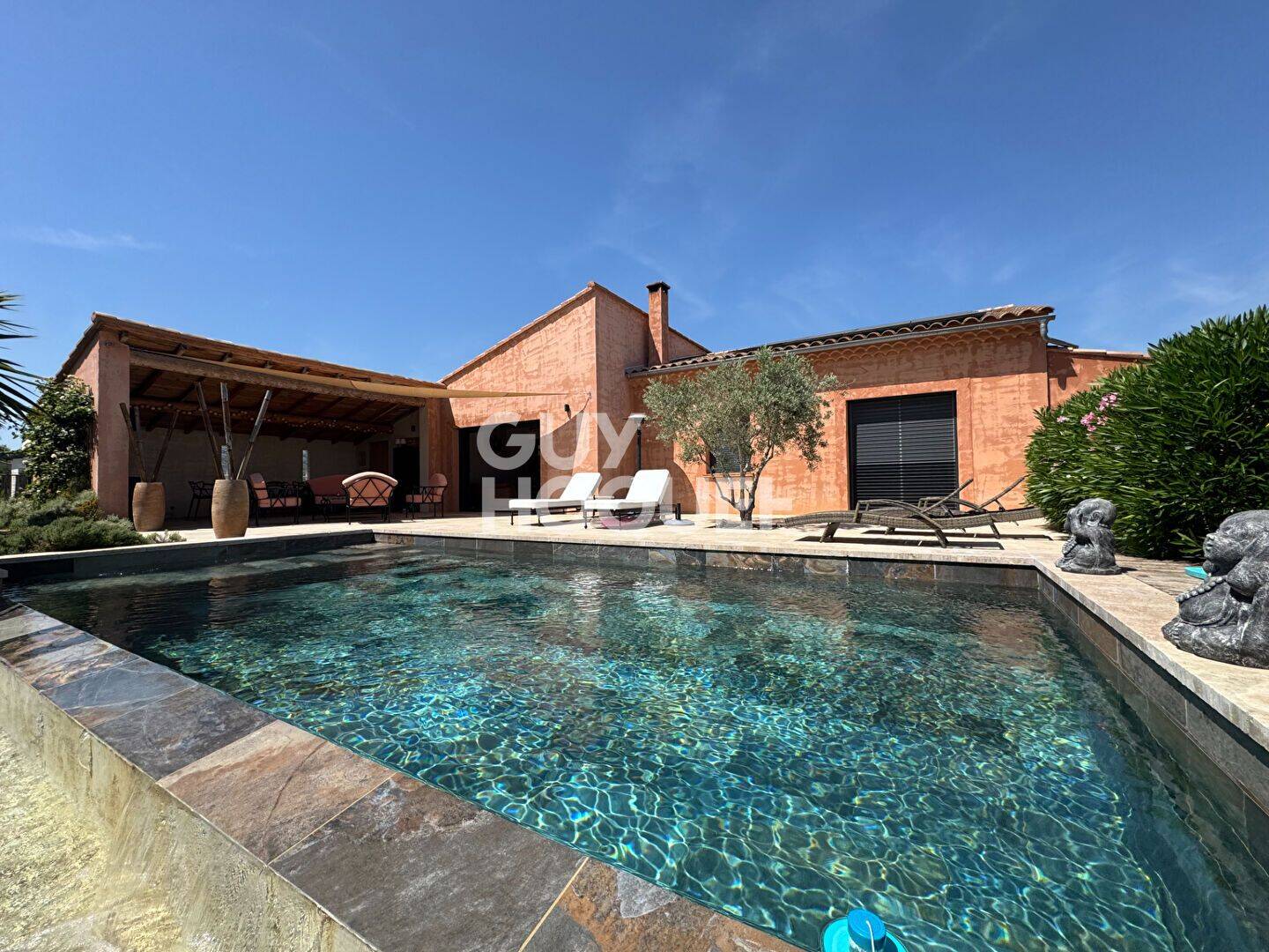 Maison 4 pièces 136 m² · à L'Isle-sur-la-Sorgue · 136 m² · 629 000 €
