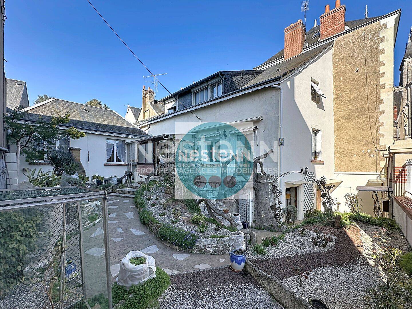 Maison 6 pièces 147 m² · à Blois · 146,7 m² · 40 000 €
