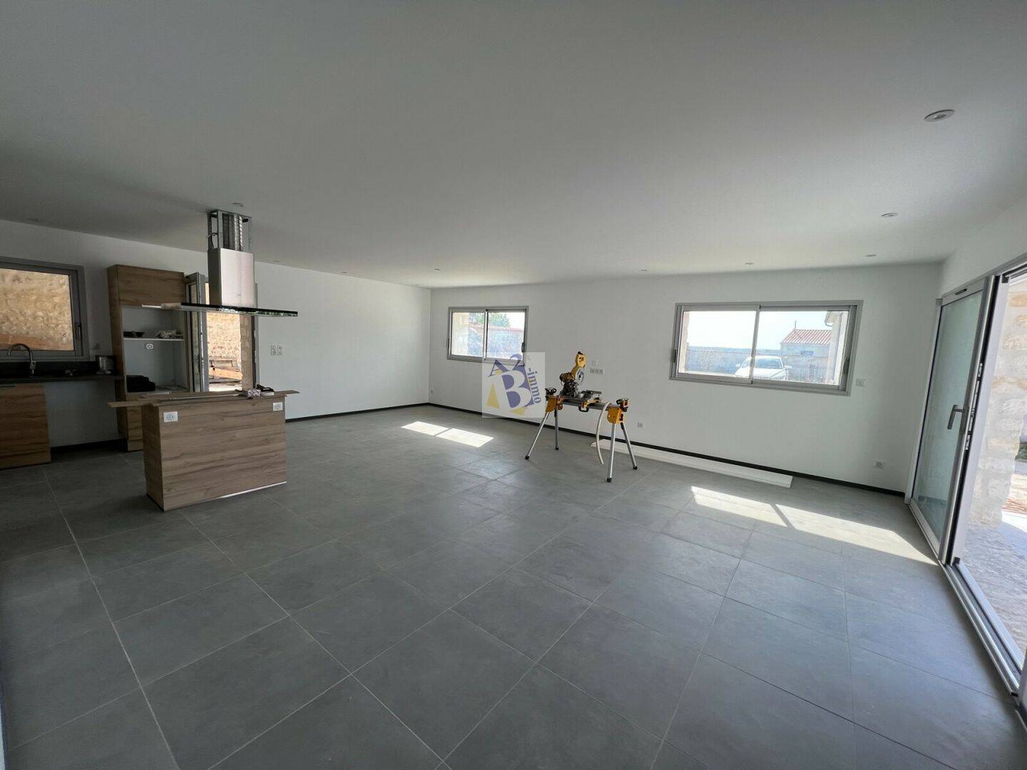 Maison 4 pièces 110 m² · à Trois-Palis · 110 m² · 1 250 €