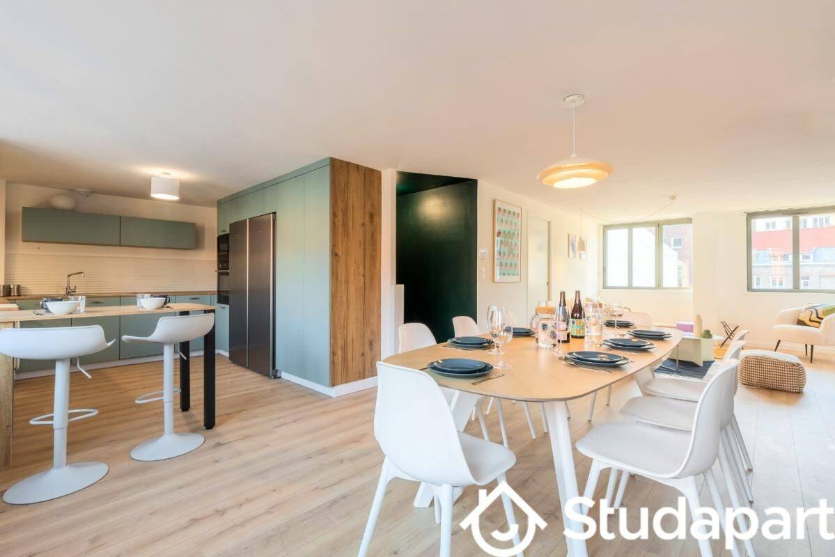 1 pièce 15 m² · à Lille · 15 m² · 765 €