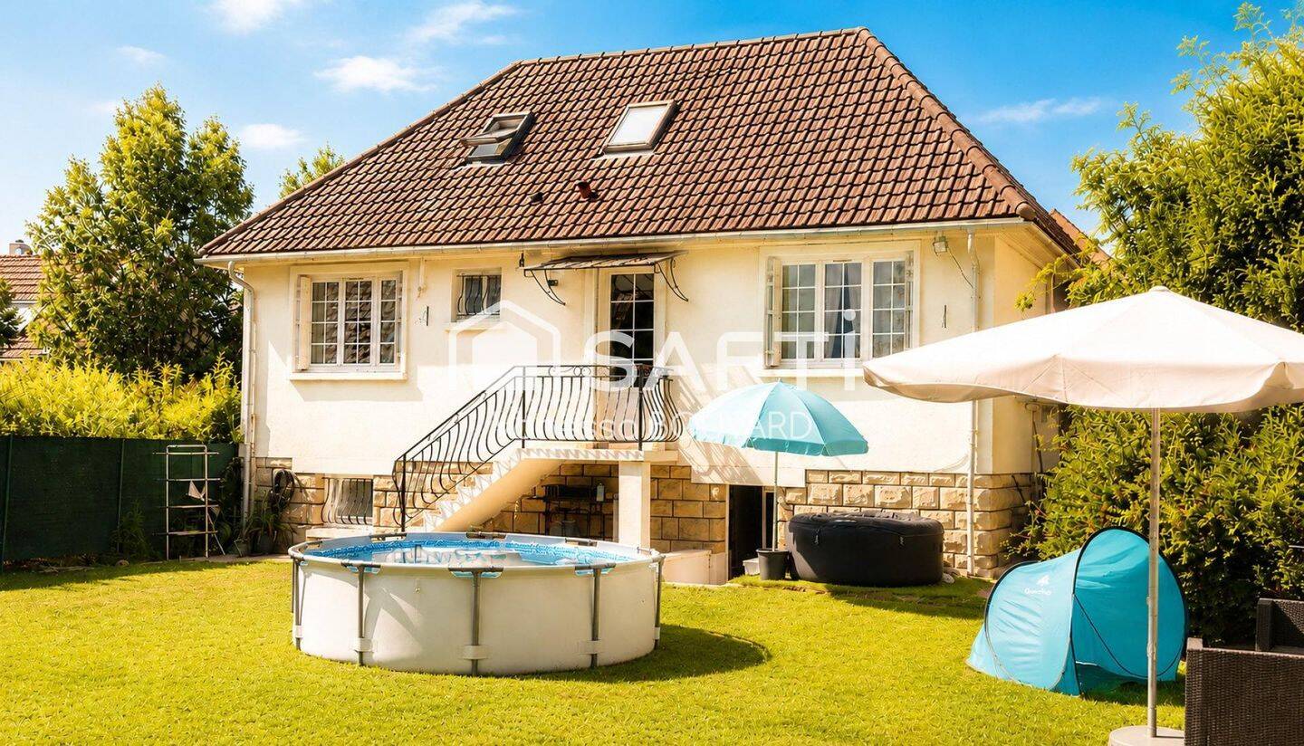 Maison 6 pièces 121 m² · à Estrées-Saint-Denis · 121 m² · 268 000 €