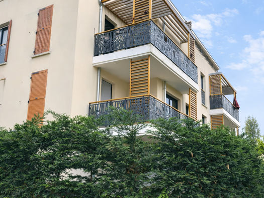 Appartement à louer 1 500 € 4 pièces 3 chambres 93 m² RDC/3 Centre Magnanville 78200