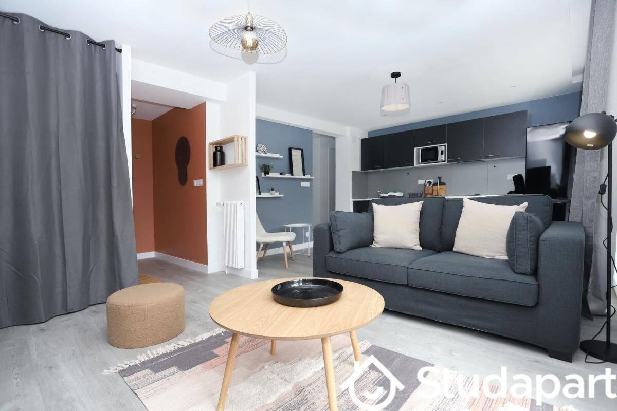 1 pièce 12 m² · à Rennes · 12 m² · 485 €