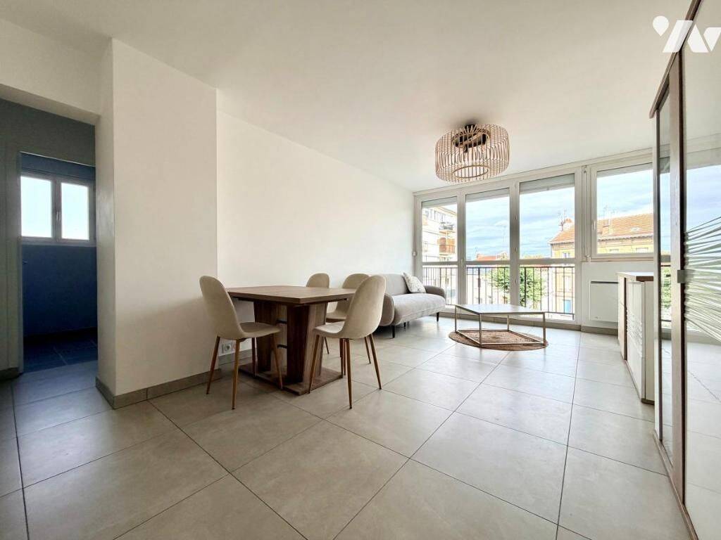 Appartement 3 pièces 55 m² · à Reims · 54,8 m² · 983 €/mois