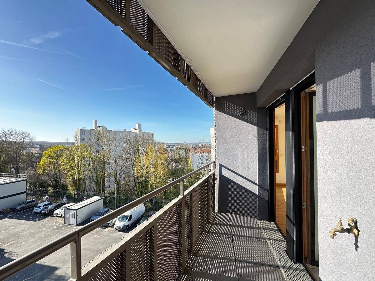 Appartement 3 pièces 66 m² · à Poissy · 66 m² · 1 236 €