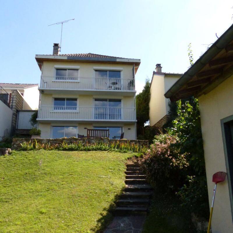 Maison 7 pièces 180 m² · à Saint-Rémy-lès-Chevreuse · 180 m² · 495 000 €