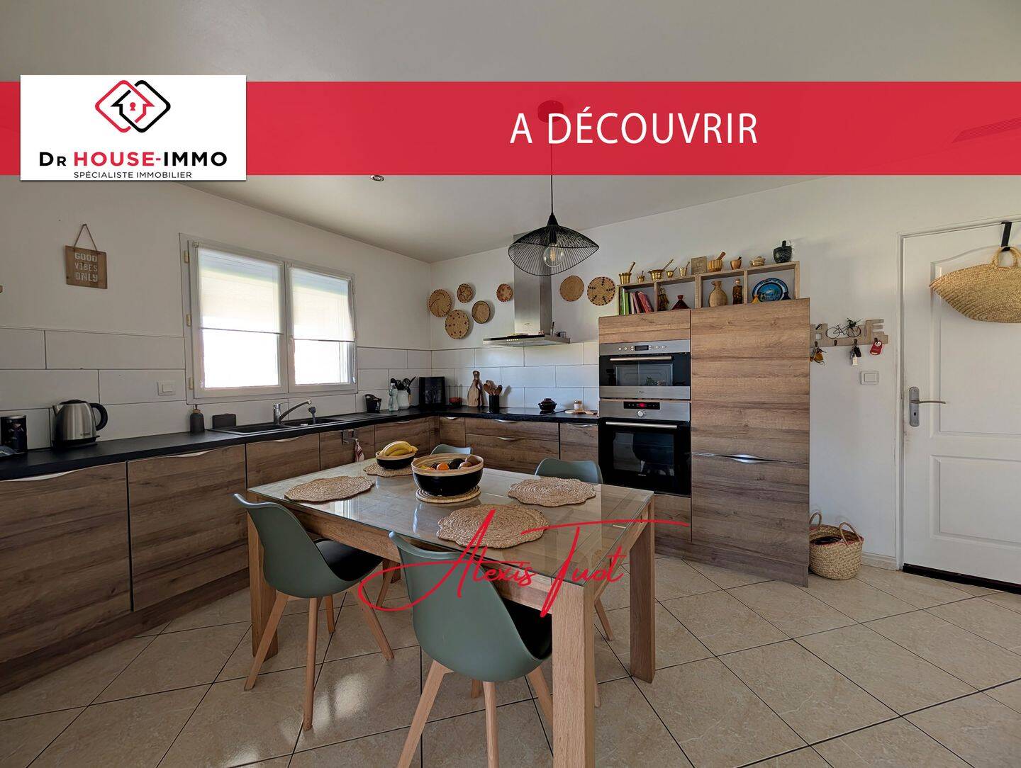 Maison 5 pièces 128 m² · à Ambarès-Et-Lagrave · 128 m² · 359 000 €