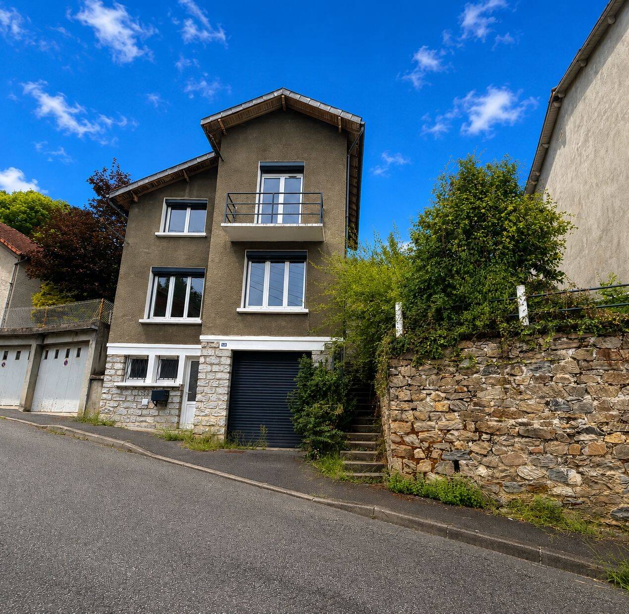 Maison 4 pièces 78 m² · à Tulle · 78,4 m² · 108 000 €