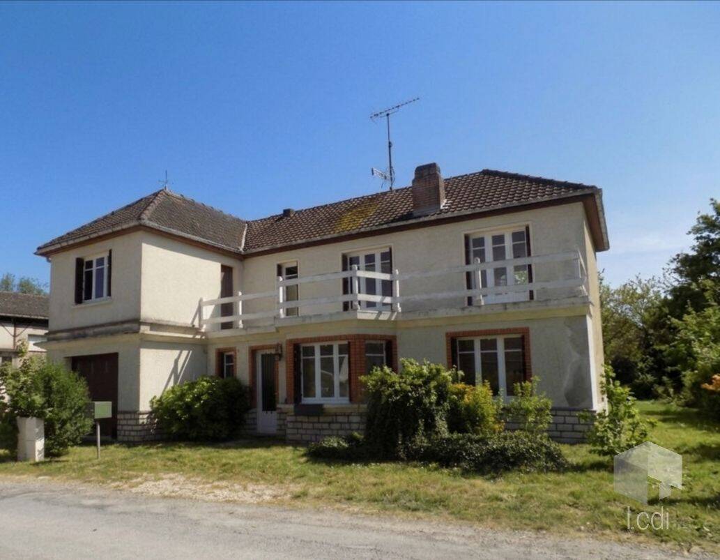 Maison 8 pièces 159 m² · à Pont-sur-Seine · 159 m² · 150 000 €