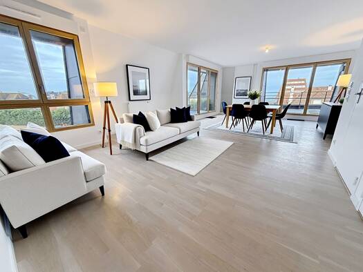 Appartement à vendre 680 000 € 3 pièces 2 chambres 83 m² Étage 3/3 Benerville-sur-Mer 14910