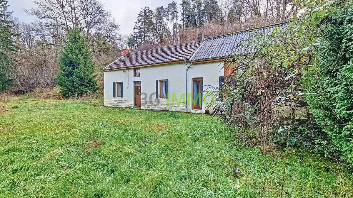 Maison 4 pièces 97 m² · à Saint-Éloy-les-Mines · 97 m² · 45 000 €