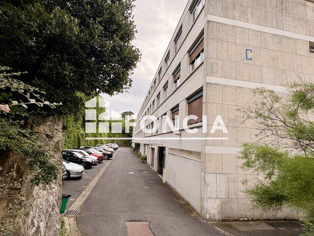 Appartement 2 pièces 50 m² · à Poitiers · 50 m² · 625 €