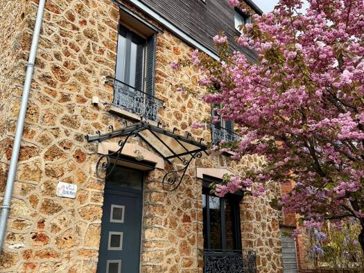 Maison à vendre 775 000 € 8 pièces 6 chambres 161 m² 312 m² de terrain Antony 92160