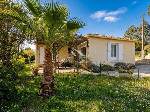 Maison de plain-pied à vendre 339 000 € 6 pièces 4 chambres 110,7 m² 1 147 m² de terrain Prairie-Promelles-Faubourg du Soleil Alès 30100