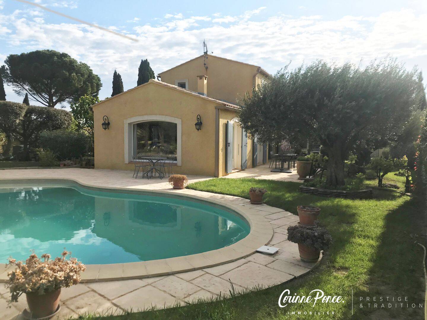 Maison 6 pièces 177 m² · à Sernhac · 177 m² · 540 000 €
