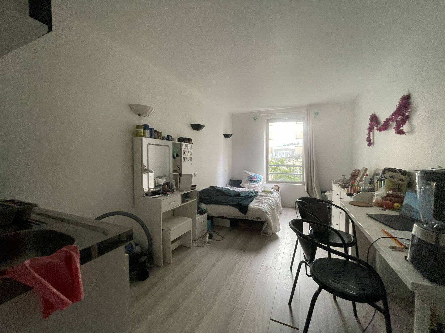 Appartement 1 pièce 17 m² · à Courbevoie · 17 m² · 162 000 €