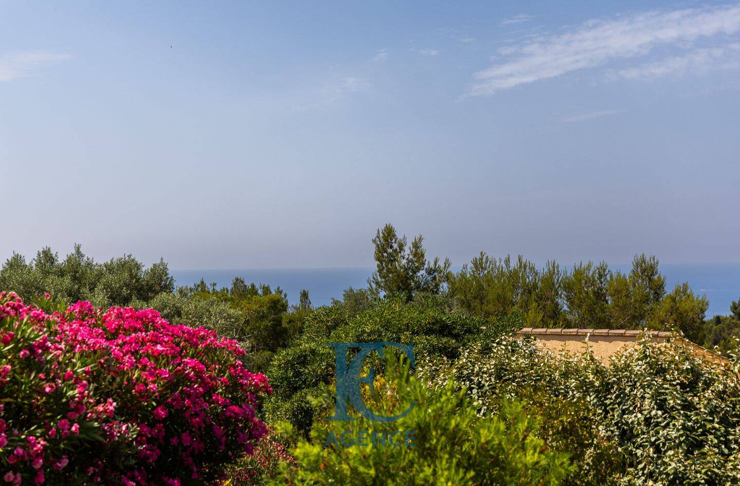 Appartement 1 pièce 28 m² · à Bandol · 27,6 m² · 200 000 €