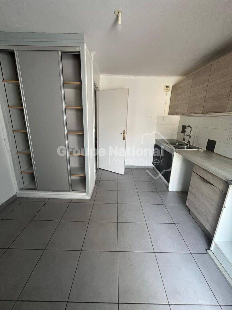 Appartement 3 pièces 70 m² · à Arles · 70,4 m² · 770 €/mois