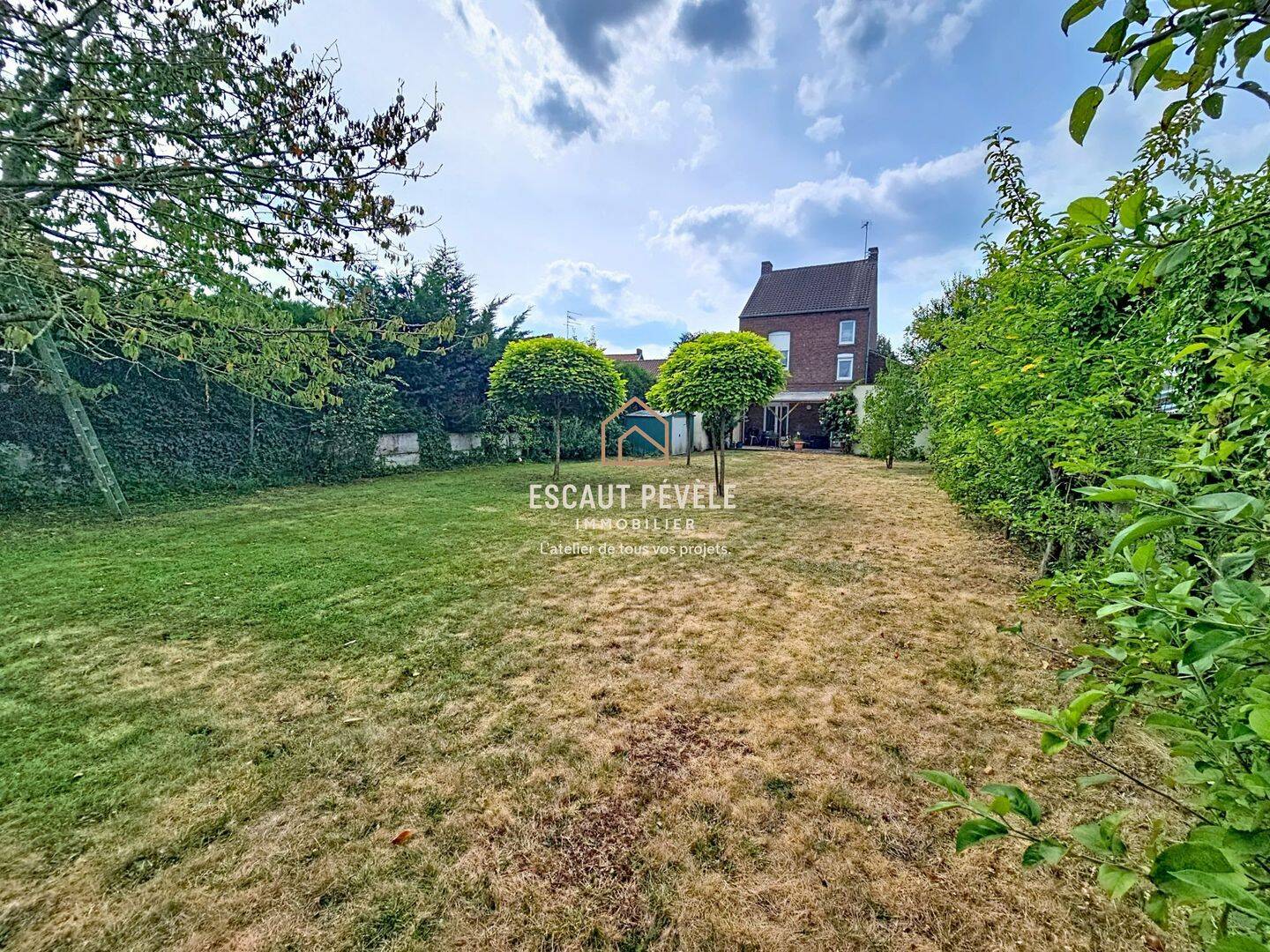Maison 6 pièces 127 m² · à Crespin · 127 m² · 149 990 €