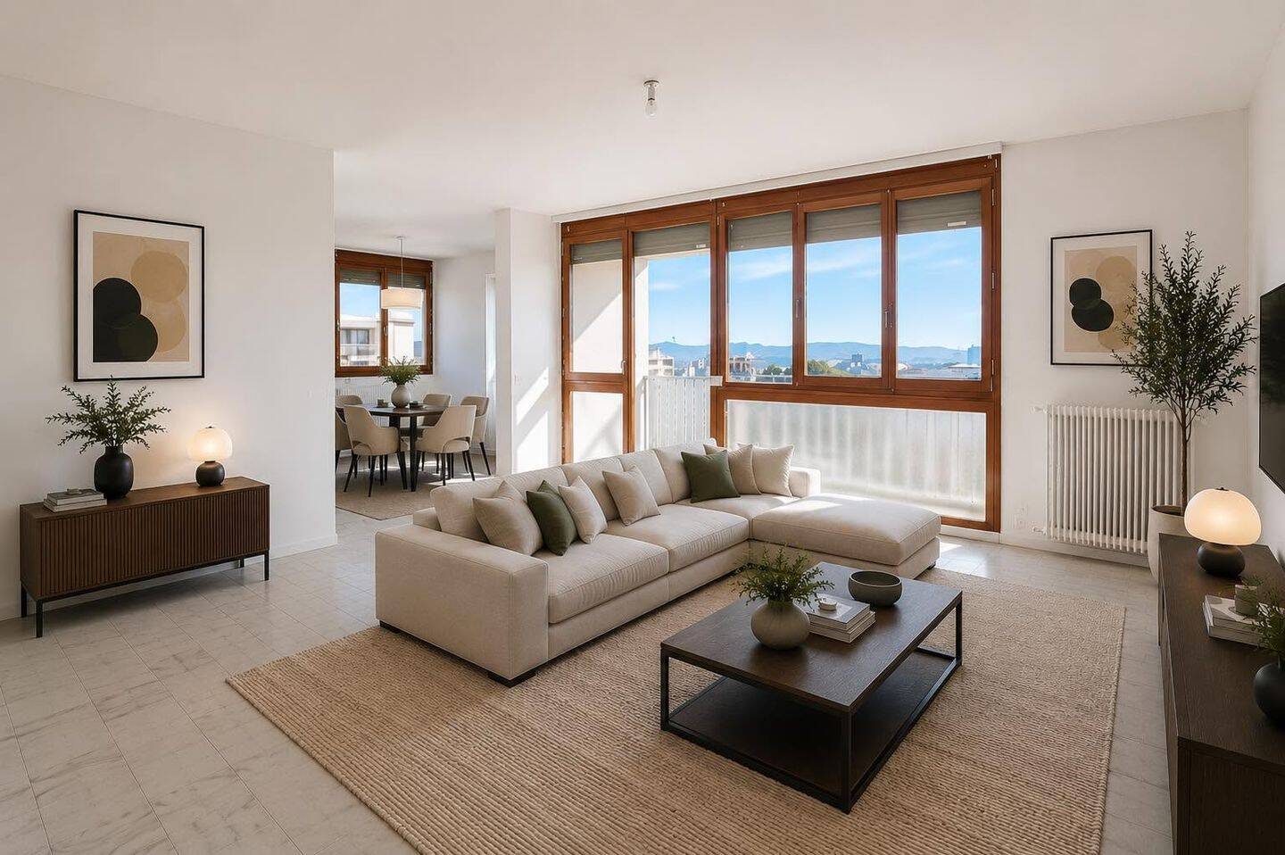 Appartement 4 pièces 94 m² · à Marseille 8ème Arrondissement · 94 m² · 325 000 €
