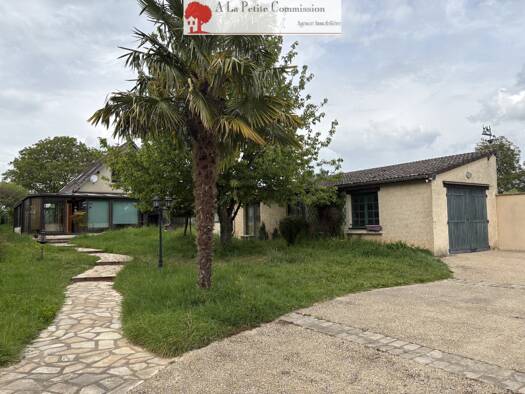 Maison à vendre 318 780 € 6 pièces 4 chambres 210,5 m² 1 326 m² de terrain Chartres 28000