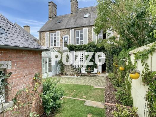 Maison à vendre 359 500 € 6 pièces 4 chambres 166 m² 381 m² de terrain Pontorson 50170