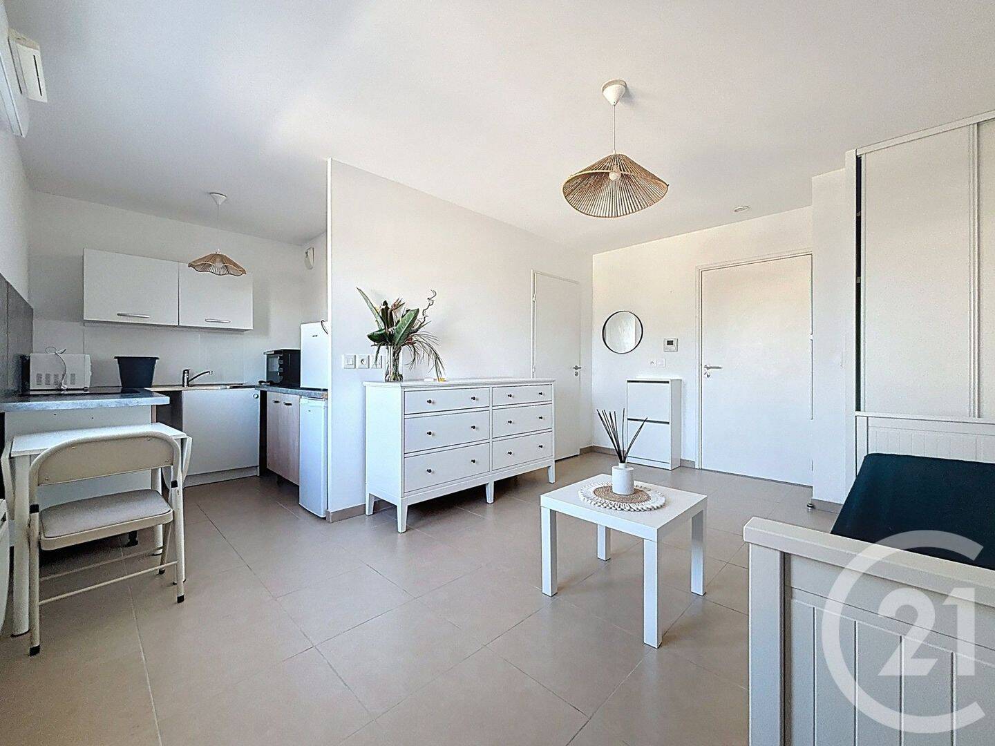 Appartement 1 pièce 26 m² · à Marseille 8ème Arrondissement · 26,1 m² · 647 €
